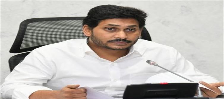 అమరావతి : జగన్ కు పెద్ద తలనొప్పి వచ్చిందే ?