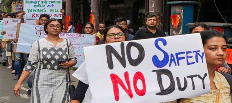 कोलकाता डॉक्टर बलात्कार-हत्या मामले पर आक्रोश के बीच मुंबई के अस्पताल में डॉक्टर पर हमला