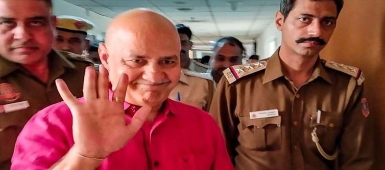 दिल्ली शराब नीति मामले में मनीष सिसौदिया को जमानत मिली