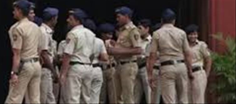 Mumbai Police Control received bomb threat