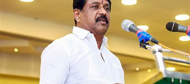 തമിഴ്നാട് ബിജെപിയുടെ പുതിയ അധ്യക്ഷനാകാൻ നൈനാർ നാഗേന്ദ്രൻ!