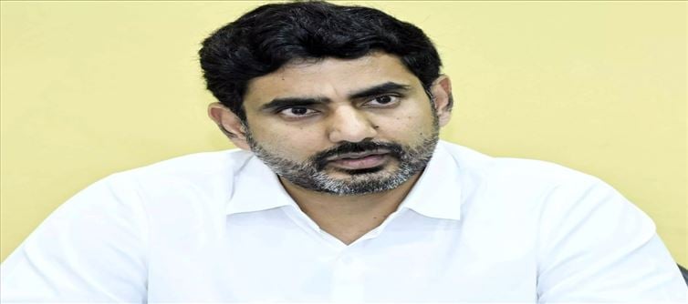 ఇది లోకేష్ మార్క్ రాజ‌కీయం... దెబ్బ‌కు ఆ టీడీపీ నేత రిటైర్మెంట్‌.. !