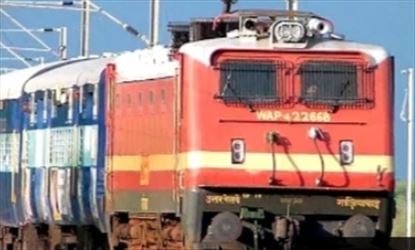 റെയിൽവേ സ്റ്റേഷനിലേക്ക് കടക്കാൻ ഇനി കുറുക്കുവഴി ഇല്ല. 