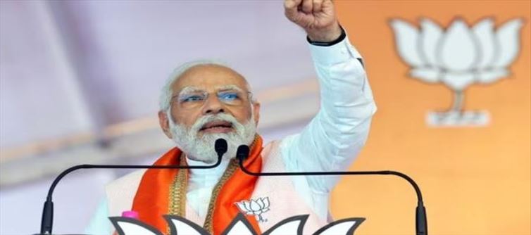 कर्नाटक विधानसभा चुनाव से पहले प्रधानमंत्री नरेंद्र मोदी ने एक जनसभा को संबोधित किया