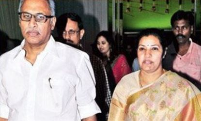 వైసీపీలో నా భ‌ర్త‌కు ఎన్నో అవ‌మానాలు.... పార్టీ మార్పుపై పురందేశ్వ‌రి క్లారిటీ
