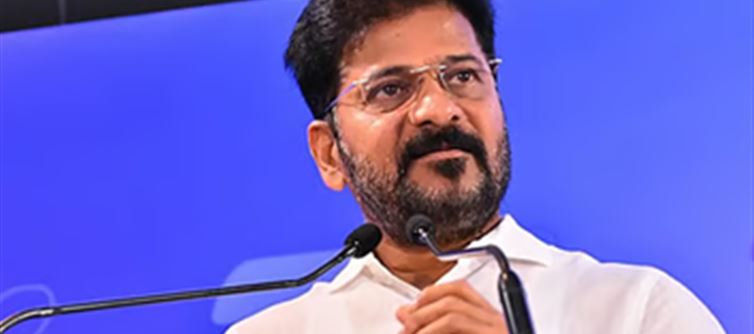దిల్లీకి కాకుండా కేసీఆర్ ఫామ్ హౌస్ కు వెళ్లాలా.. రేవంత్ ఎటకారం?