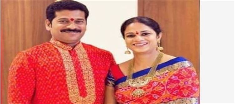 Revanth Reddy's love story to remind a movie..!?