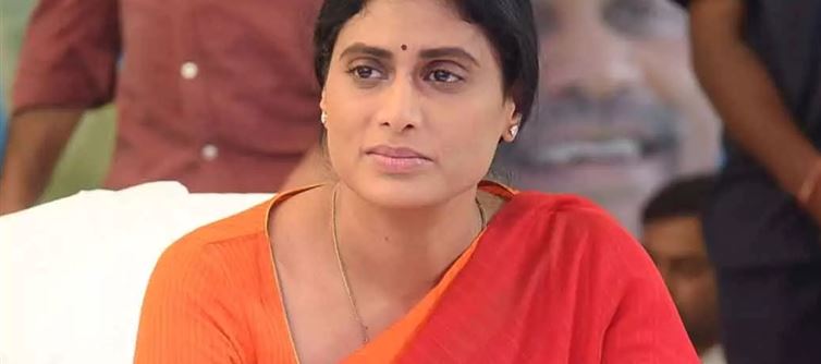 ఏపీ: అన్నిటిలో మౌనం వహిస్తున్న షర్మిల.. కారణం..?