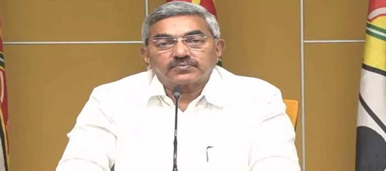 గెలుపు కోసం టీడీపీ మాజీ మంత్రి ఆలపాటి అష్ట కష్టాలు..