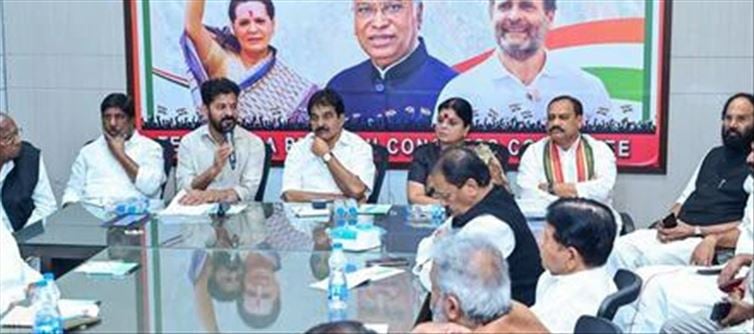 Telangana Cupboard Growth Postponed, Leading To Discontent In Congress?