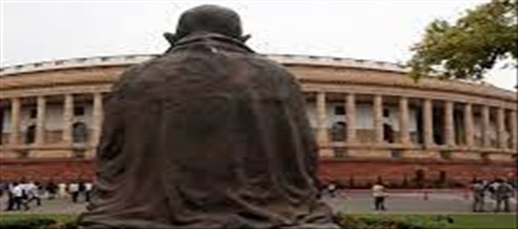 UP has the highest number of billionaire MLAs in terms of population?