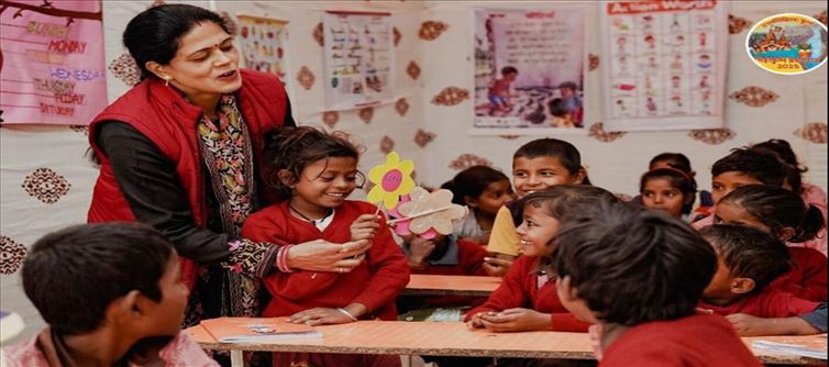 Vidya Kumbh opened by Yogi Govt to teach Children of sanitation workers