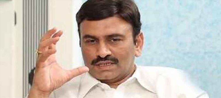 హెరాల్డ్ సెటైర్ : నీతులు చెప్పే రాజుగారు ఇంతపని చేశారా ?
