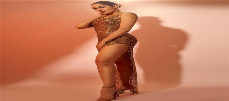 HOT photos of Actress Pragya Jaishwal.!