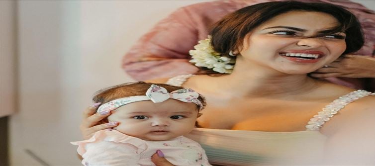 Social Media Buzz: Amalapal's Baby Joy.!