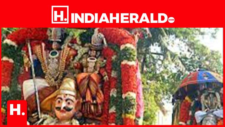 Grand Celebration of Garuda Sevai at Sri Prasanna Venkatesa Perumal Temple