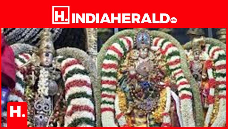 Preparations for Kumbabishekam at Meenakshi Amman Temple