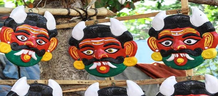 ఈ దిష్టిబొమ్మ మీ ఇంటికి అస్సలు పెట్టకండి.. దరిద్రమే..!