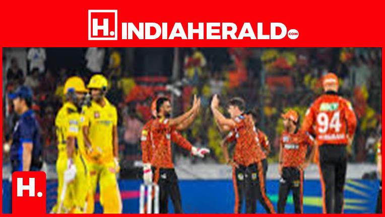 CSK set a low target of 166 runs for SRH..