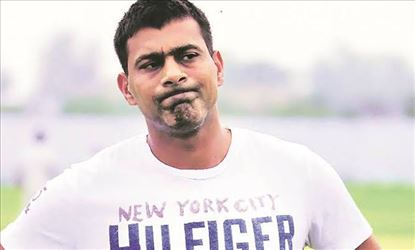 पूर्व भारतीय क्रिकेटर प्रवीण कुमार पर लगा मारपीट का आरोप, व्यापारी ने शिकायत में कहा- वे नशे में थे