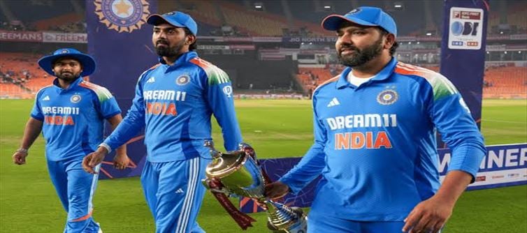 టీమిండియా ఫ్యాన్స్కు కిక్కిచ్చే న్యూస్.. ఛాంపియన్స్ ట్రోఫీలో ఈసారి కప్పు కొట్టడం ఖాయం?