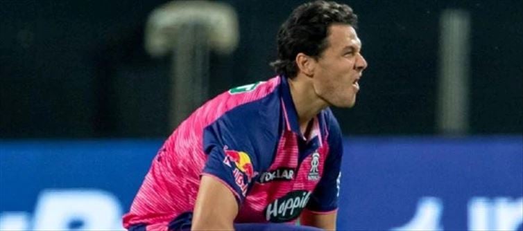 চোটের জন্য ছিটকে গেলেন ন্যাথন কুল্টার-নাইল