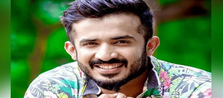 యాంకర్ రవికి 'మా టీవీ' బంపర్ ఆఫర్?