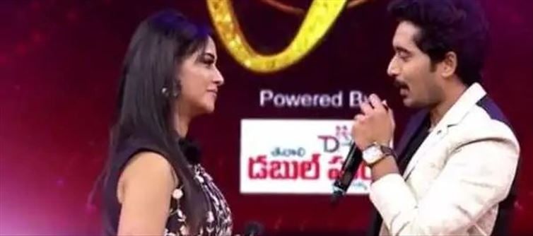 డాక్టర్ బాబులో ఈ యాంగిల్ ను ఎప్పుడైనా చూసారా.. దేవుడా..!!