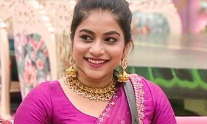 #BiggBoss3: Punarnavi In A Major Trouble