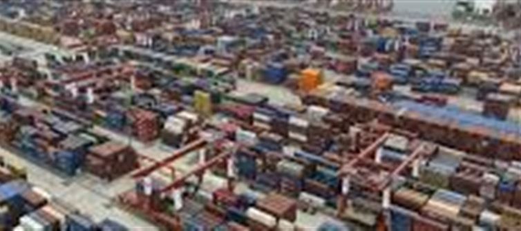 Country's trade deficit widens to $26.42 billion in April