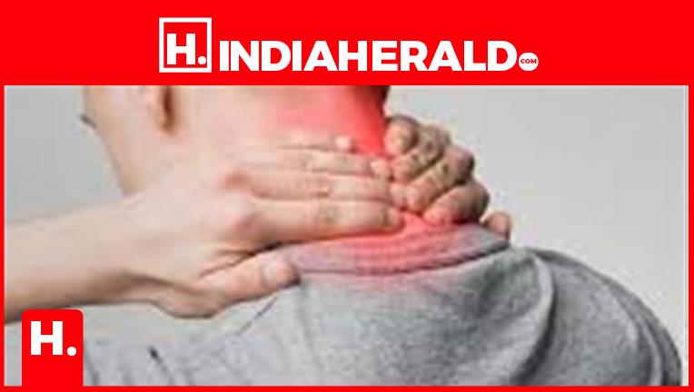 Five Easy Home Remedies For A Stiff Neck.