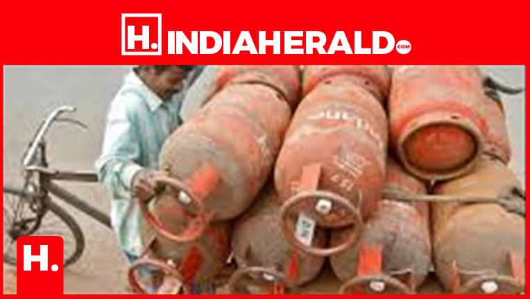 India’s Pipeline Gas Transition: 30,000 LPG Consumers Return Cylinders to Switch to PNG