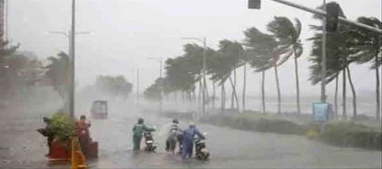 ఏపీలో అకాల వర్షాలు.. హెచ్చరిస్తున్న వాతావరణ శాఖ..!!
