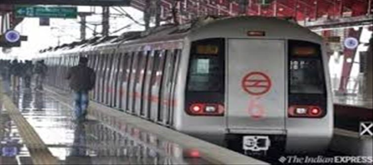 People awaiting for Metro services for Phase Four of Delhi